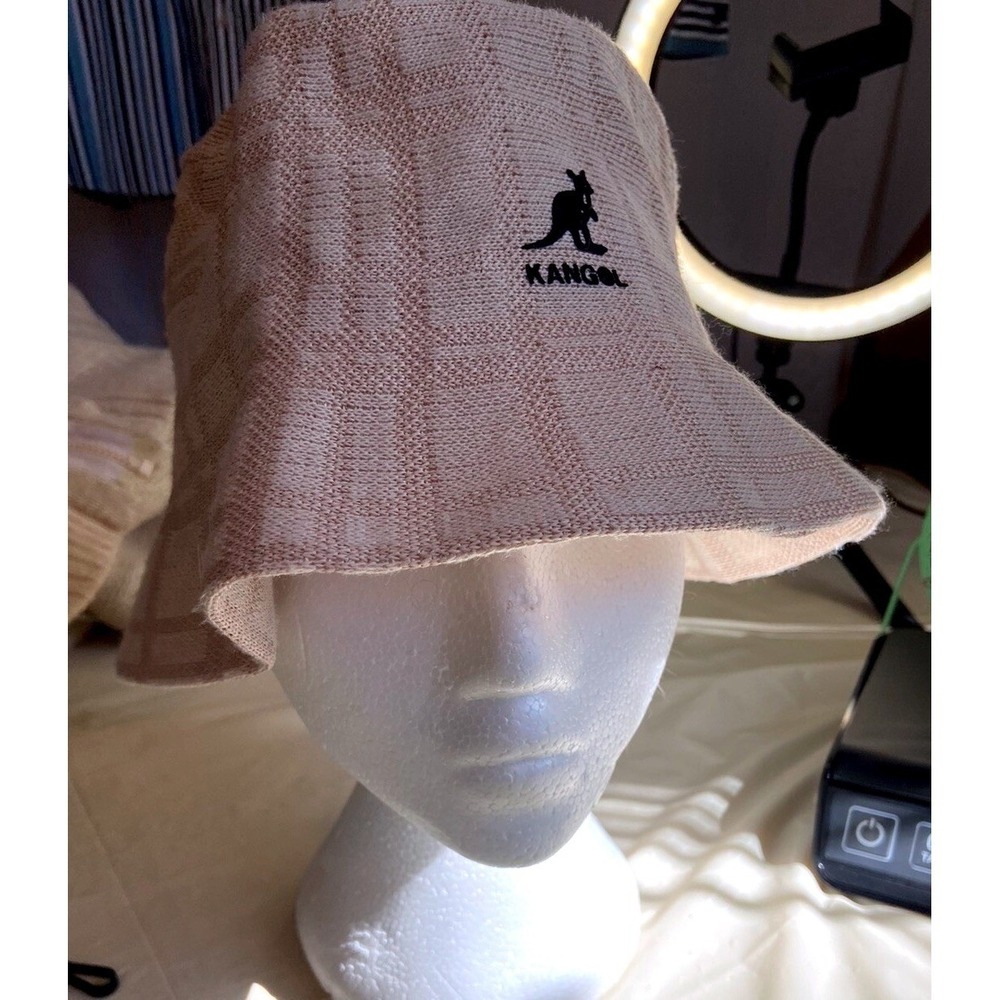 Kangol Bucket Hat Tan Beige Plaid Knit Embroidered Logo Streetwear Accessory